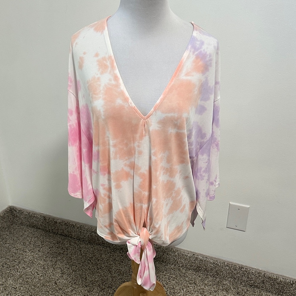 🌴 Chrysanthemum by Anthropologie Tie Front Tie-Dye Shirt